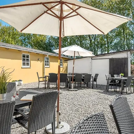 Apartment Pet Friendly In Stryno *