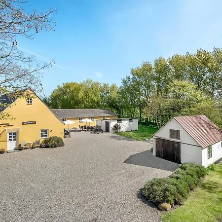 Pet Friendly In Stryno Appartement