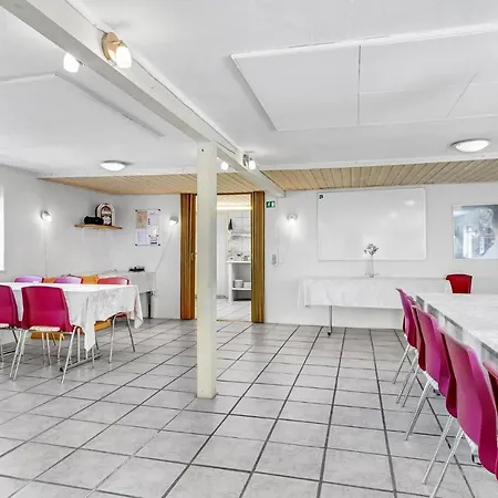 Pet Friendly In Stryno *
